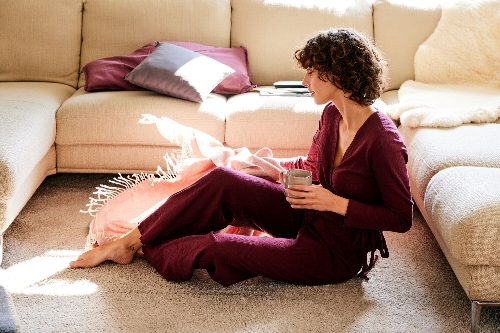 Feminine Ajour-Hose mit Kordelzugbund,  blaubeere 36/38